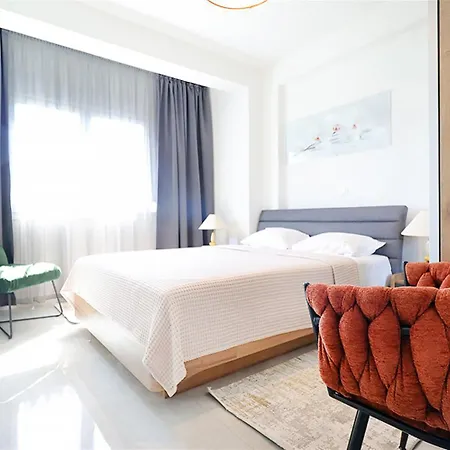 Nikola Luxury 2 Bedrooms 5 Guests *